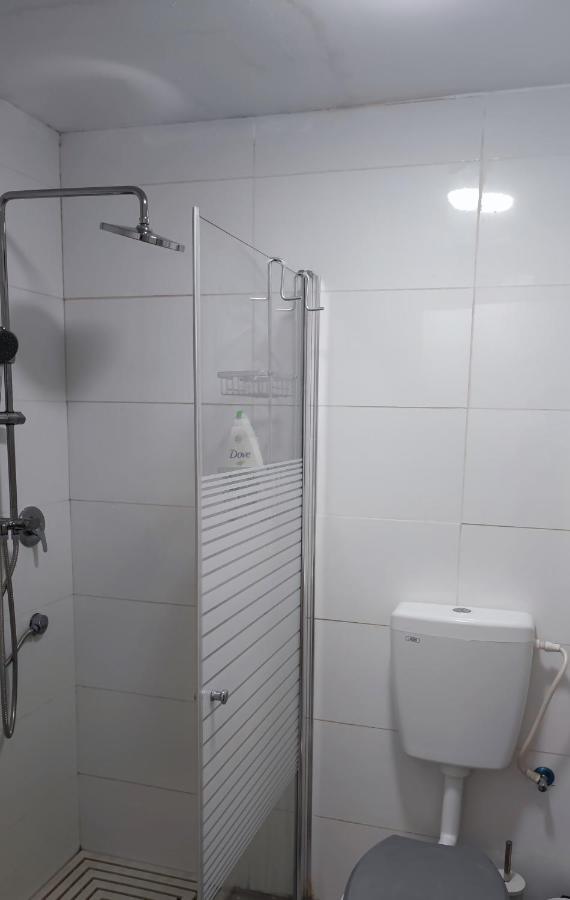 Studio Apartment 12 Minutes From Bahai'S Garden Haifa Exterior photo